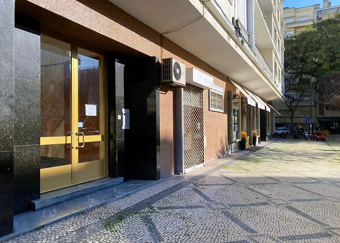 Casa Encantada - Poeta